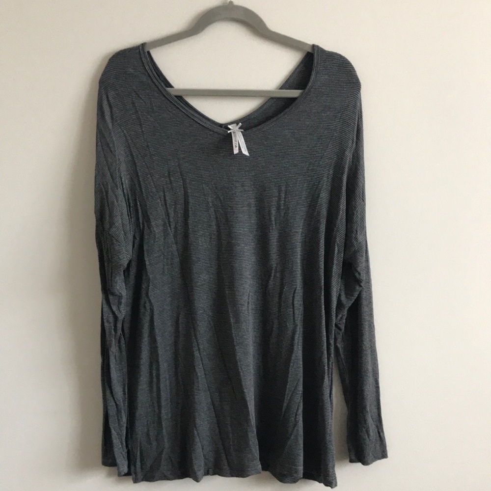 Long sleeve stripped cozy shirt